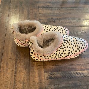 Laid Back London slippers